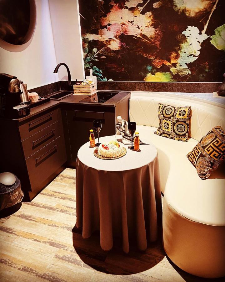 Assisi Luxury Spa Suite Superior Exterior photo